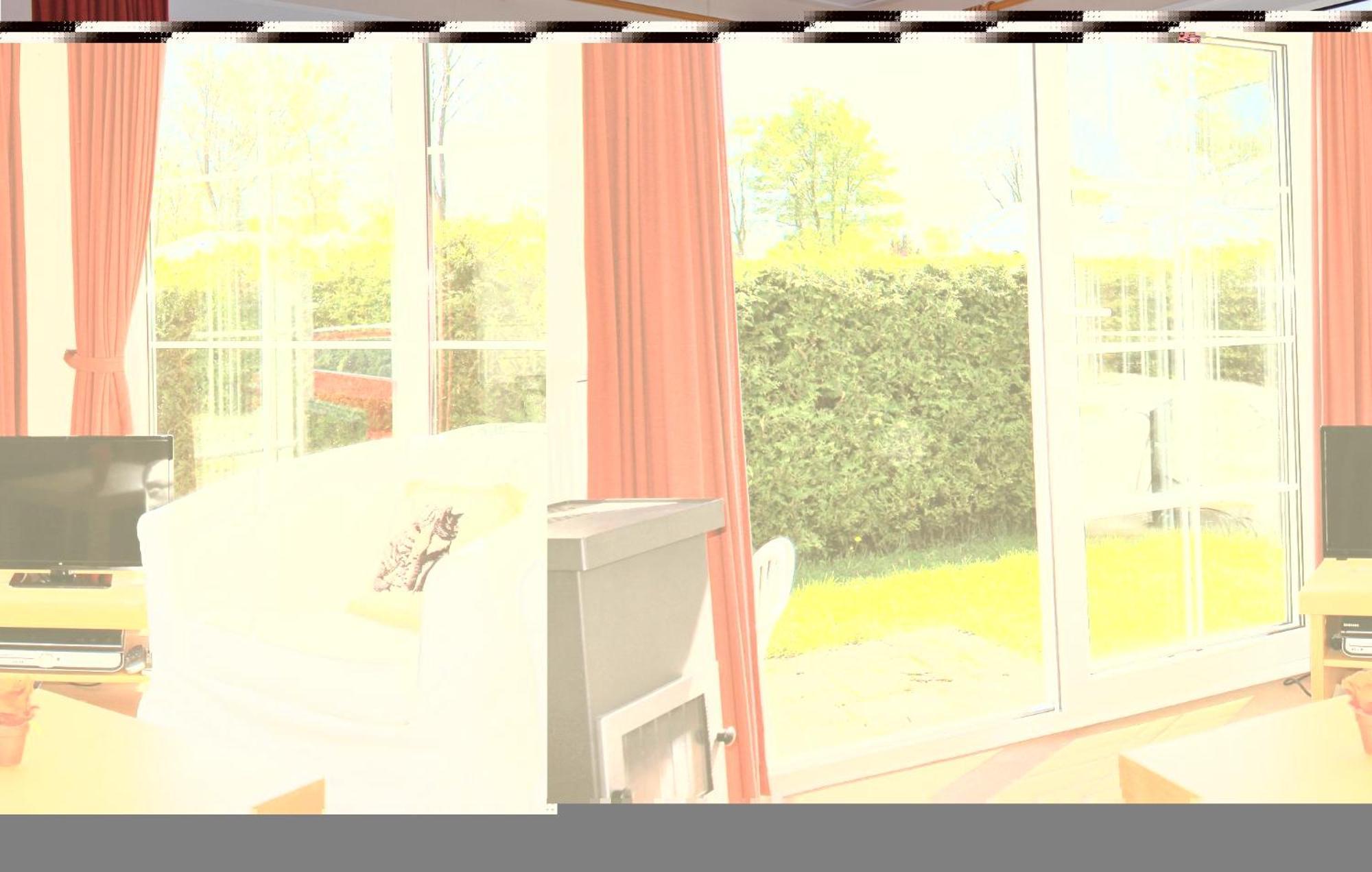 2 Bedroom Awesome Home In Tzummarum Екстер'єр фото